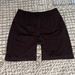 Brown Alphalete Amplify Shorts